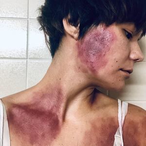 Meet your Posher, Chloe